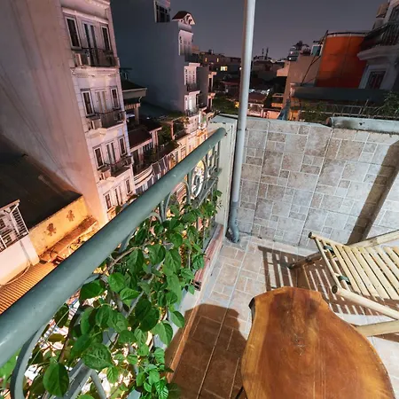 Graffiti Hotel-2